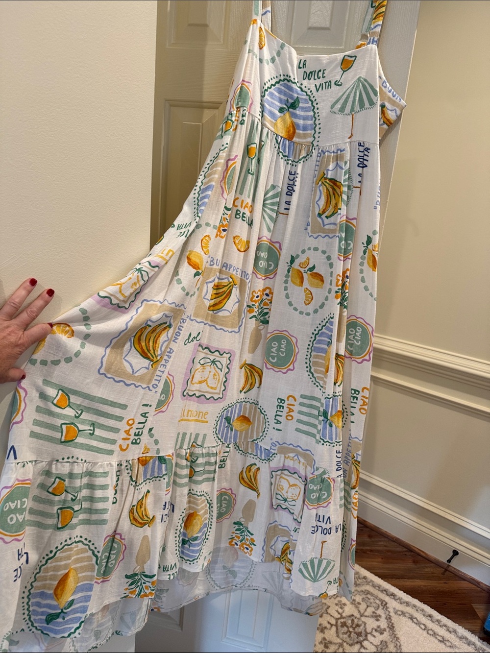 Beautiful printed summer dress with Italian script and beautiful designs - Picture 4 of 6